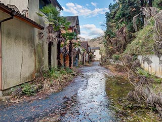 Driveway of Hotel Gaia