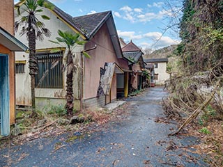 Guest cottages at Hotel Gaia