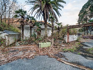 Driveway of Hotel Gaia