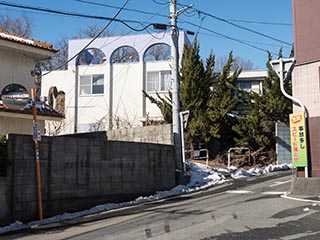 Hotel New Royal, an abandoned love hotel in Yamanashi Prefecture, Japan