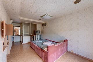 Abandoned Love Hotel Noa Guest Room