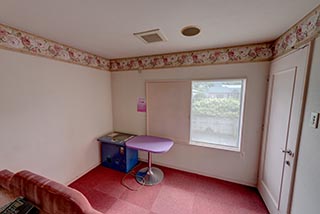 Abandoned Love Hotel Noa Guest Room