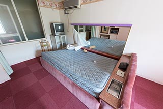 Abandoned Love Hotel Noa Guest Room