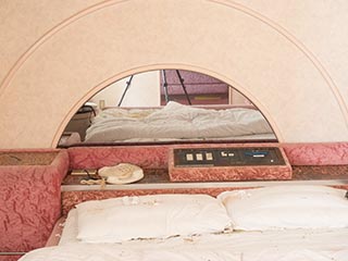 Guest room in Hotel Penguin Village