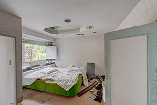 Guest room in Hotel Penguin Village