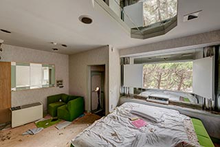 Guest room in Hotel Penguin Village