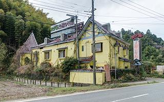 Hotel Saturday Afternoon Princess World, an abandoned love hotel in Chiba Prefecture, Japan