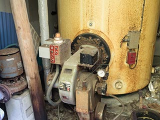 Yellow boiler at Hotel Saturday Afternoon Princess World