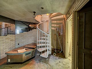 Spiral stairs in special room in Hotel Saturday Afternoon Princess World