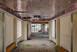 Abandoned Hotel Suzukigaike Corridor