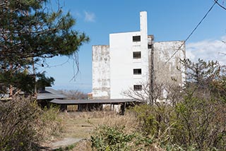 Abandoned Hotel Suzukigaike