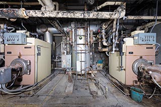 Abandoned Hotel Suzukigaike Plant Room