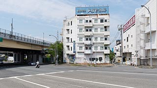 Abandoned Hotel Tropical