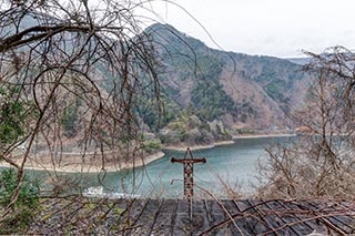 Lake Okutama from roof of Mitosanguchi Station