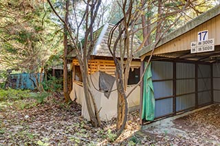 Abandoned Love Hotel Century Cottage and Carport