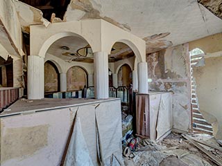 Upstairs bedroom in Hotel Don Quixote