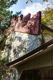 Abandoned Love Hotel Don Quixote Cottage