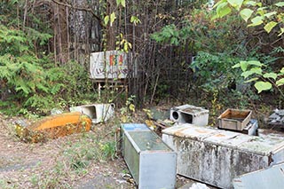 Abandoned Love Hotel Don Quixote Garbage in Forecourt