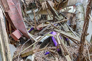 Abandoned Love Hotel Don Quixote Collapsing Cottage