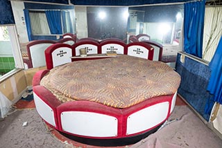 Rotating Bed in Abandoned Love Hotel Don Quixote