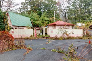 Abandoned Love Hotel Dreamy