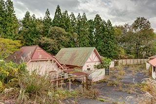 Abandoned Love Hotel Dreamy