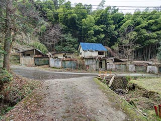 Motel Sun River, an abandoned love hotel in Kyoto Prefecture