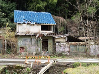 Motel Sun River, an abandoned love hotel in Kyoto Prefecture