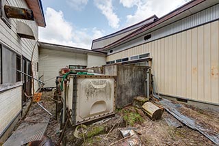 Abandoned Nametara Onsen Tanks