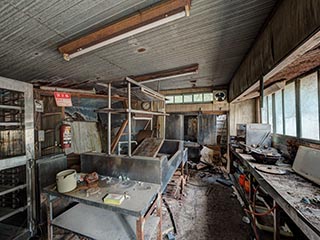 Ruined kitchen of Ōeikaku Ryokan