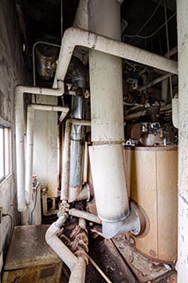 Queen Château Soapland Boiler Room