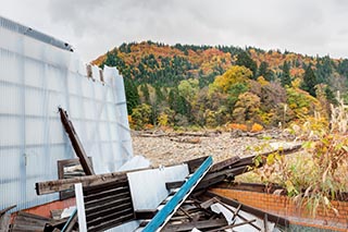 Abandoned Shin-Hato no Yu Onsen Collapsing Bathhouse