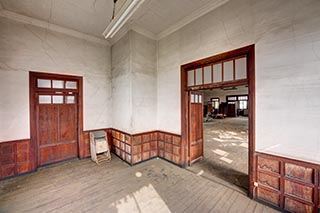 Abandoned Tamura Iron Manufacturing Office