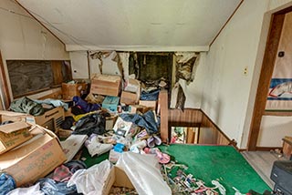 Shambolic Room in Abandoned Minshuku