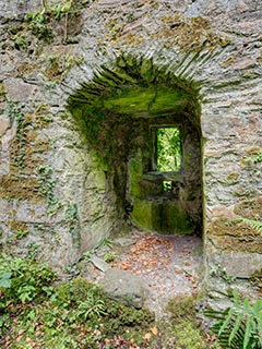 alcove in great hall