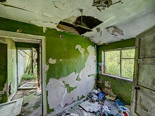 back rooms in abandoned house